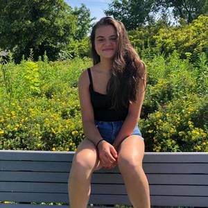 Meet your Posher, Sarah